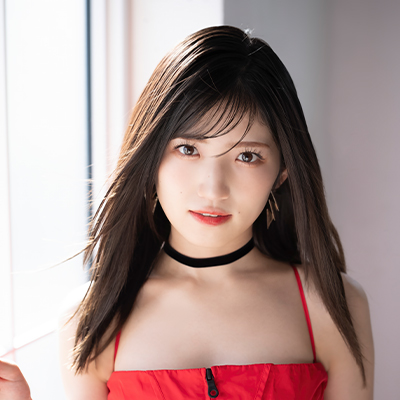 村山彩希